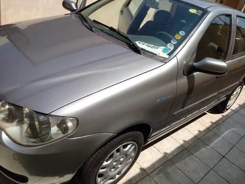 Fiat Palio Celebration 1.0 Flex