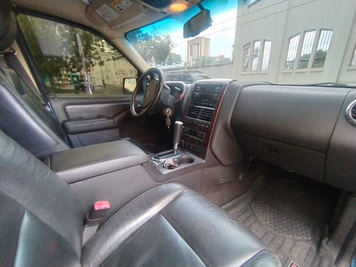 Imagen 7 de 13 de Ford Explorer