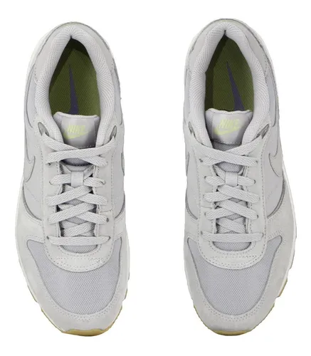 Nike nightgazer gris hotsell
