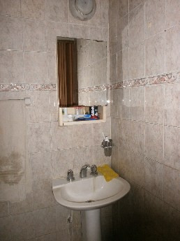 Local Con Vivienda En Venta Cond En Ituzaingo Norte