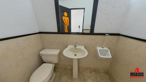 Local En Arriendo En Medellín - Laureles