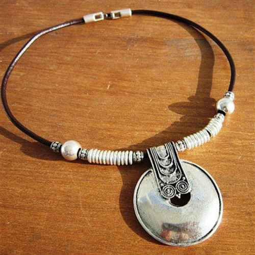Collar Choker Bohemio Retro De Cuero Y Aleación Ccb