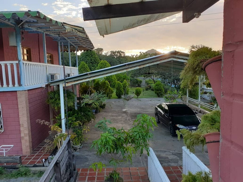 Imagen 4 de 14 de Casa En Venta Entre San Casimiro Y San Sebastián De Los Reyes