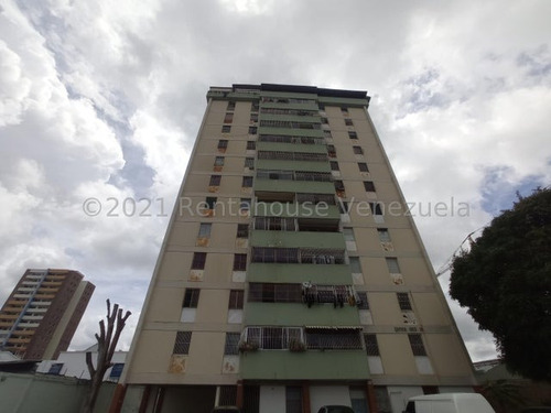 Imagen 12 de 30 de Apartamento En Venta Centro Este De Barquisimeto, Económico, Servicio Eléctrico Contante. Código 23-7839 Mz