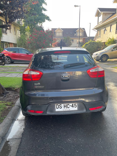 Kia Rio 5 UB Ex 1.4 AT