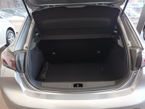 Imagen 13 de 15 de Peugeot 208 2022 1.6l Style