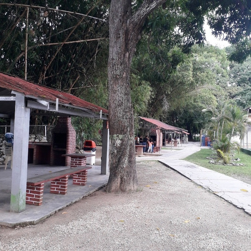 Imagen 12 de 15 de Oportunidad Venta Acción Club Hogar Hispano De Valencia