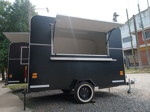 Imagen 16 de 22 de Trailer Gastronómico Food Truck