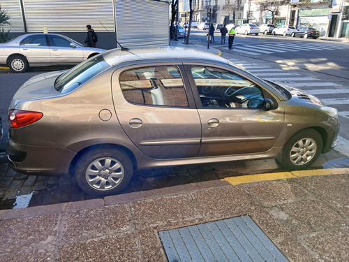 Peugeot 207 1.4 Sedan Allure Hdi 70cv