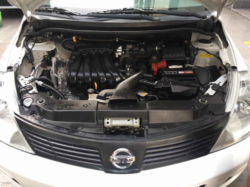 Imagen 15 de 15 de Nissan Tiida 2016 4p Sedán Sense L4/1.8 Man