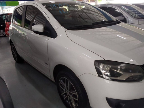 Imagem 2 de 9 de Volkswagen Fox 1.6 Mi 8v Flex 4p Manual
