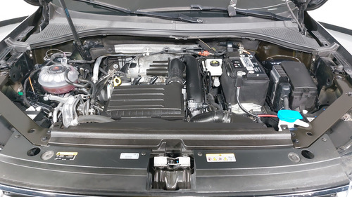 Volkswagen Tiguan 1.4 R-LINE DCT