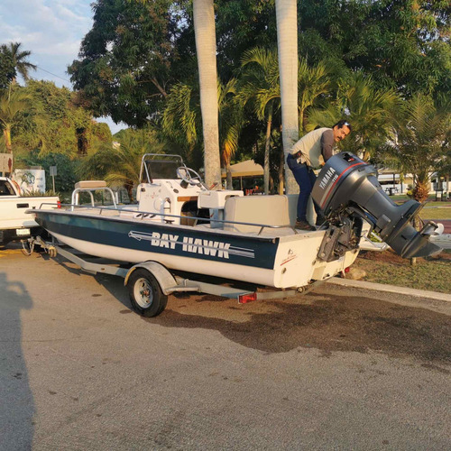 Imagen 4 de 10 de Lancha Bay Hawk 1996 20ft Yamaha 115hp Pesca Remolque Fibra