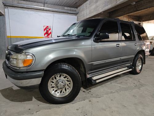 Ford Explorer 4.0 Xlt 4x2
