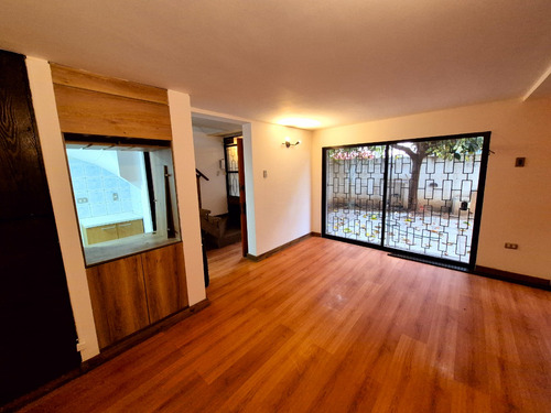 Los Aliagas/ Metro Villa Frei- 2d +1d Uso Home Office-2b