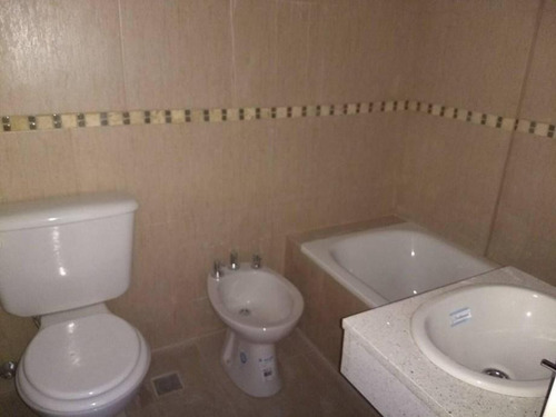 Imagen 4 de 7 de Departamento En Venta En Lomas De Zamora Oeste