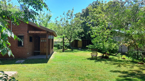 Hermosa Casa Con Parque, En Un Lugar Tranquilo Y Rodeado De Vegetación. Apto Credito