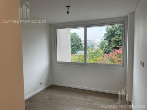 Imagen 12 de 29 de Departamento 4 Ambientes Venta Castelar