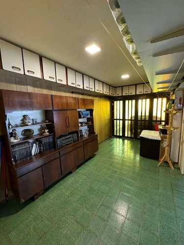 Ph En Venta - 4 Dormitorios 3 Baños - Cochera - 170mts2 - Villa Sarmiento