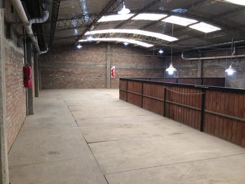 Imagen 3 de 3 de Impecable Galpón A Estrenar - Lanús Este
