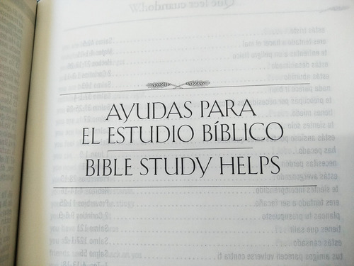 Imagen 10 de 10 de Biblia Bilingüe Rvr60/kjv Tamaño Personal Símil Piel Negro
