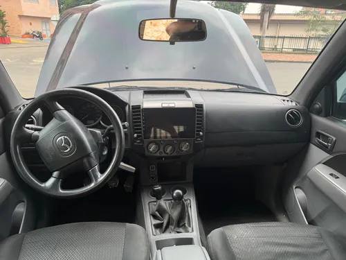 Mazda BT-50 2.2 B22c29 Delantera