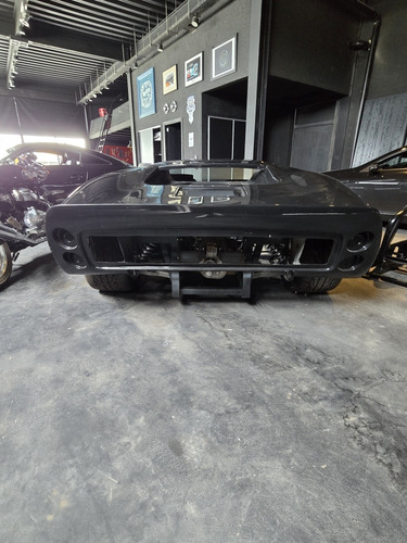 Ford Gt40 (no Cobra, No Mustang)