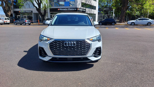 Audi Q3 Sportback 1.4 35tfsi Sportback 150 Cv