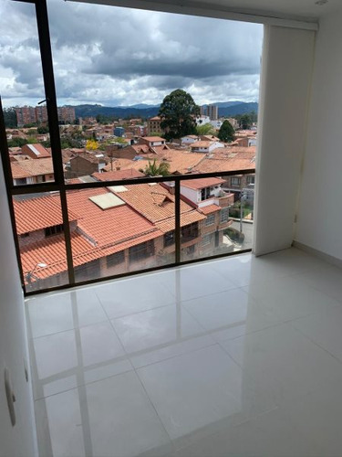 Apartamento En Venta En Rionegro - San Antonio De Pereira Cod 66828