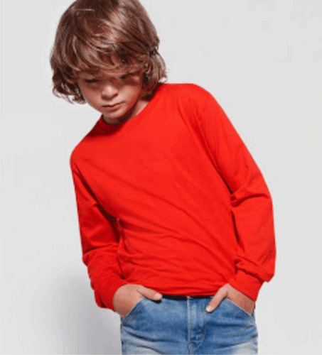 Imagen 2 de 2 de Playera Roja Manga Larga Para Niño De 2 A 12 Años