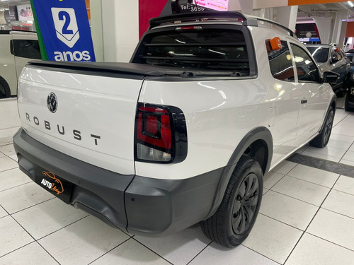 Volkswagen Saveiro 1.6 Robust Cab. Dupla 16v Total Flex 2p