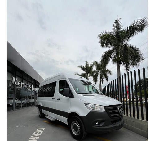 Mercedes Vans Sprinter 415 Psajeros | 2024