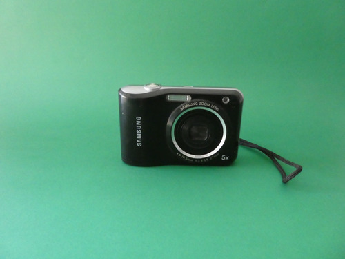 Camara Compacta Samsung Es28 , 12.2 Mp. 5x Zoom