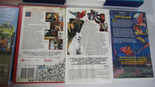 Lote De 14 Peliculas Vhs En Caja De Carton, Varias.