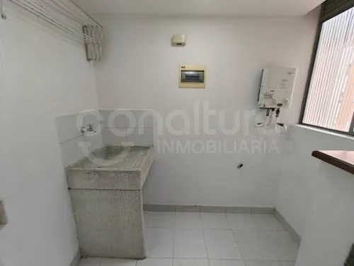 Apartamento En Arriendo Otra Parte 472-7063