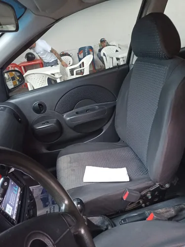 Chevrolet Aveo 1.6 Five