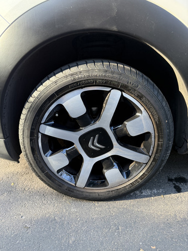 Citroën C4 Cactus 1.2 Puretech 110 At6 S&s Shine