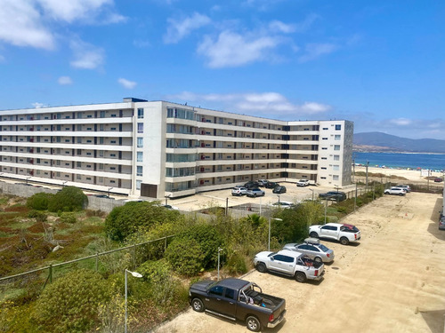 Moderno Depto En Condominio Frente A La Playa De Los Molles