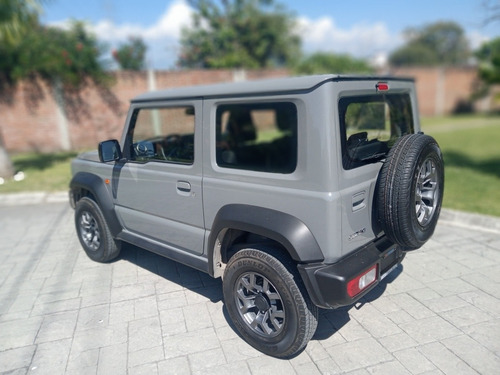 Imagen 2 de 14 de Suzuki Jimny Gls