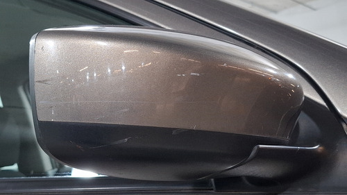 Nissan Versa 1.6 SENSE TA AC