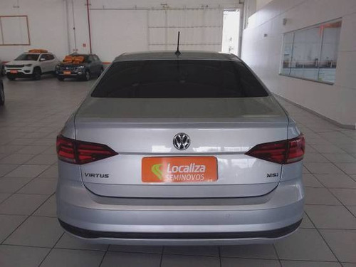 Imagem 2 de 9 de Volkswagen Virtus 1.6 Msi Total Flex Manual