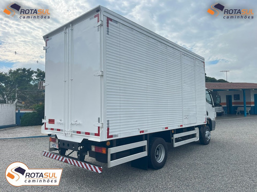 M.benz Accelo 1016 2019