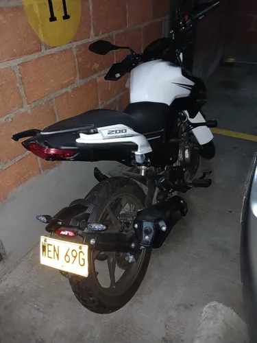 Akt Cr4 200 Blanco