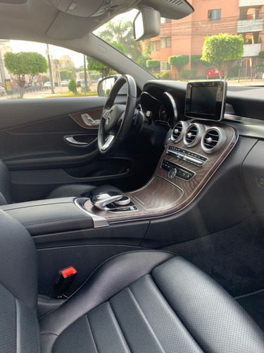 Imagen 7 de 12 de Mercedes Benz C200 Coupe 2018