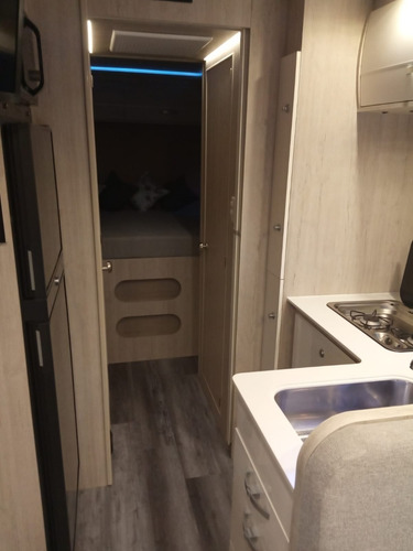 Imagen 3 de 25 de Motorhome
