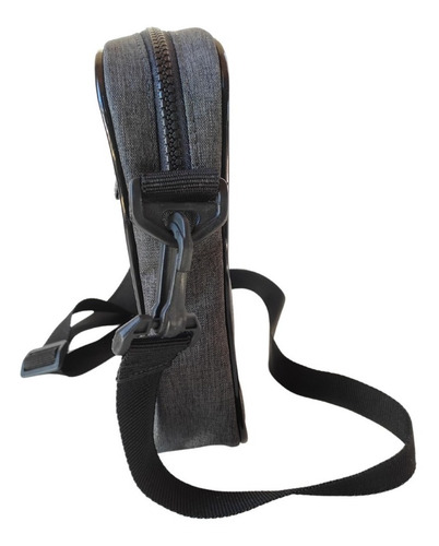 Imagem 4 de 7 de Bolsa Pequena Masculina Shoulderbag Transversal