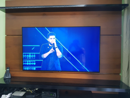 Imagem 4 de 5 de Instalação De Tv Na Parede/madeira/móvel