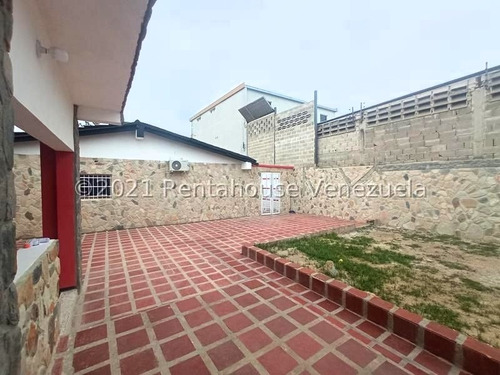 Imagen 20 de 25 de Casa Cagua Centro 04 Dormitorios 04 Baños