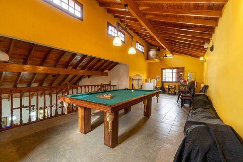 Venta Casa 4 Ambientes Hurlingham Apto Crédito