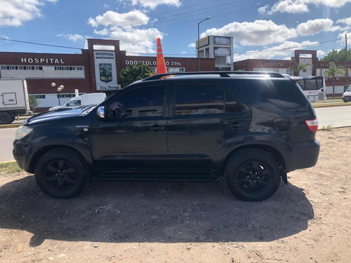 Toyota Sw4 3.0 I Srv C/cuero 4x4 (2009) 2009
